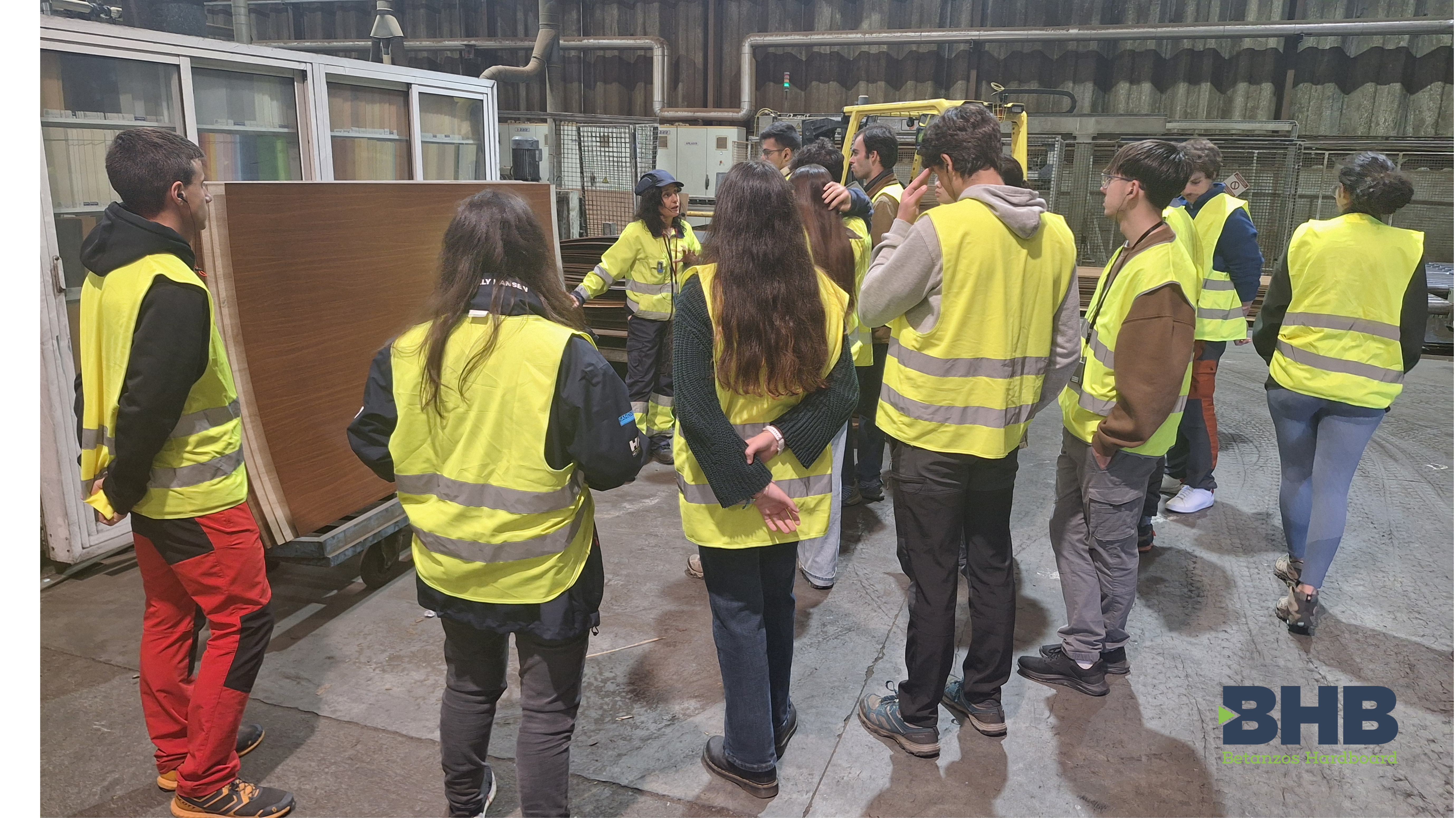 Visitas de futuros profesionales de la madera